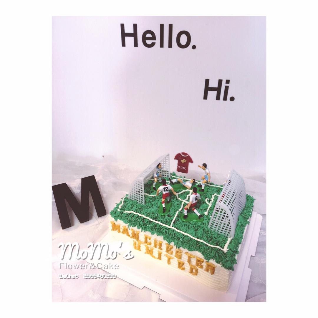 MoMo's Cake