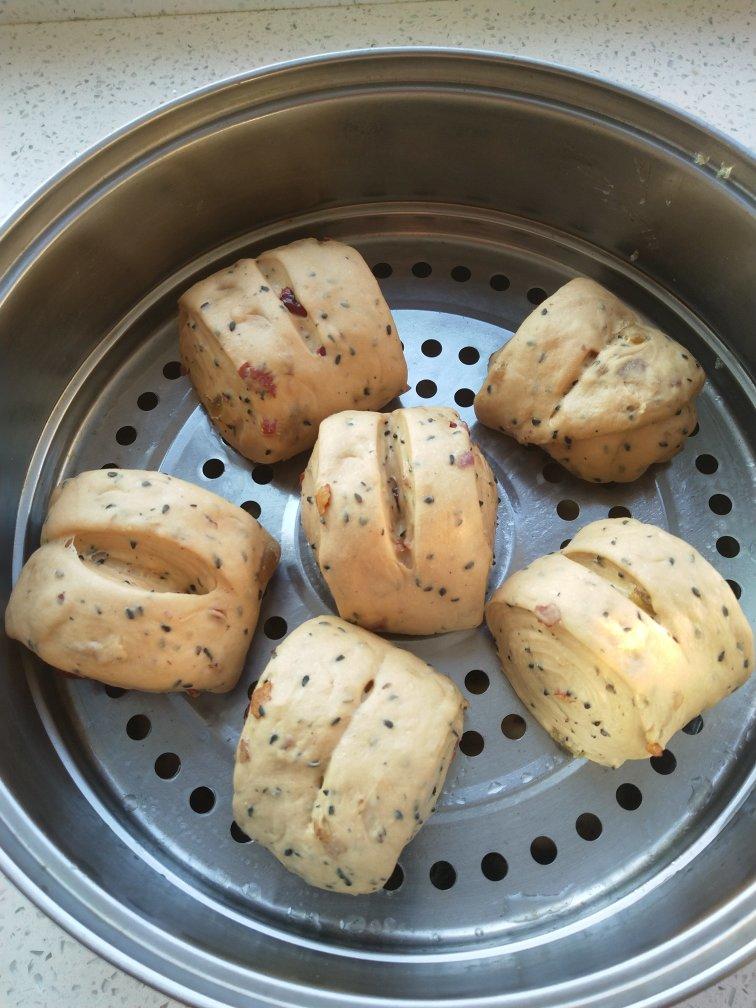 有料的红糖馒头（土豪包）