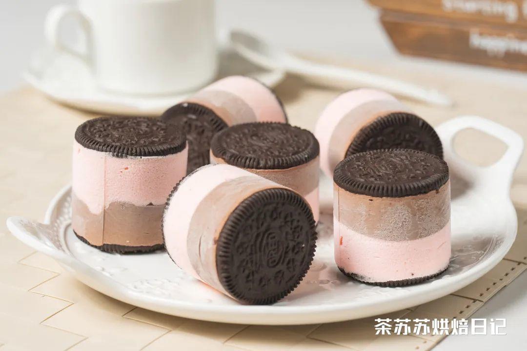 【奥利利奥】又像慕斯，又像冰淇淋的小甜品~的做法