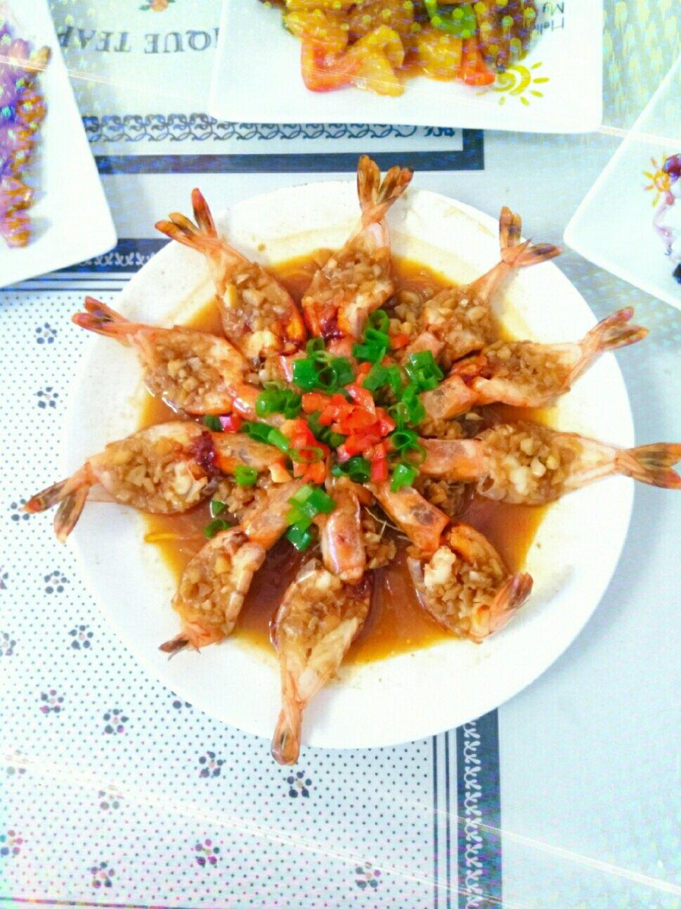蒜蓉粉丝蒸虾