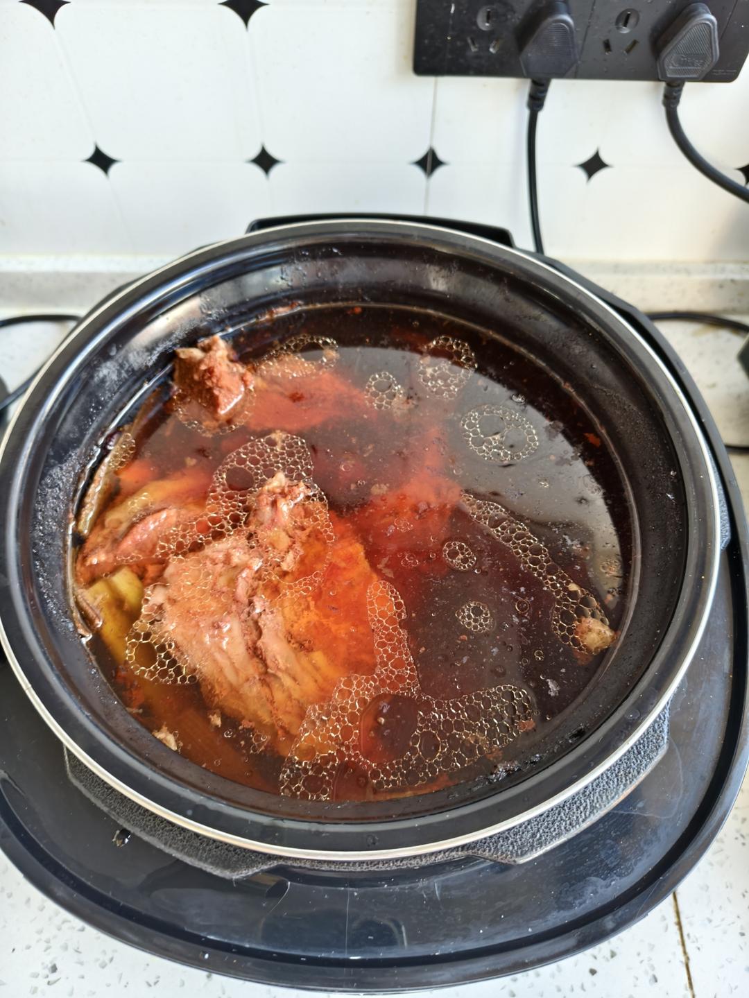 电压力锅卤牛肉 简单好吃