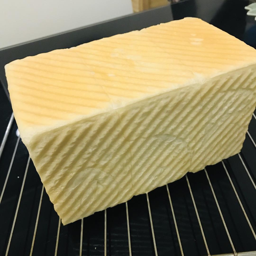 柔软的安慕希酸奶吐司