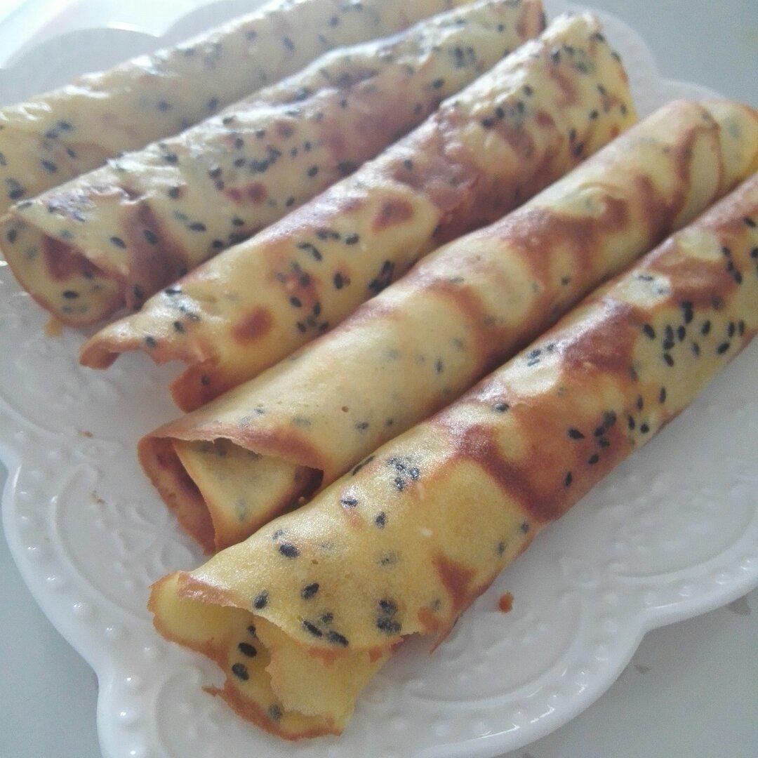 堂妈教你做脆脆的黑芝麻蛋卷