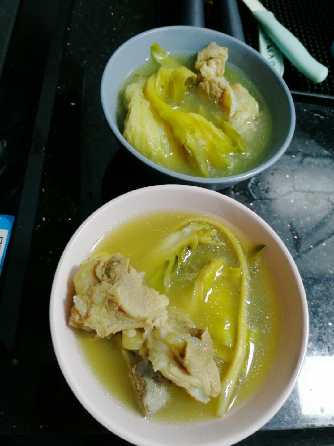 清热润肺燥的霸王花扁豆排骨汤