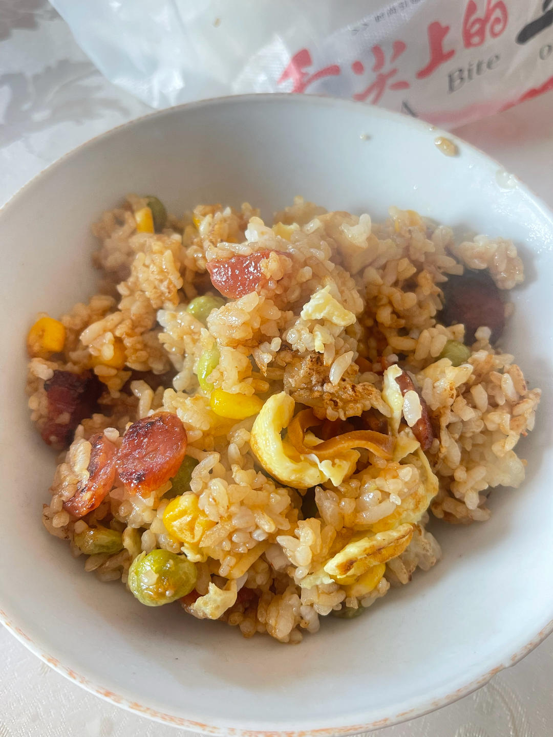 腊肠炒饭