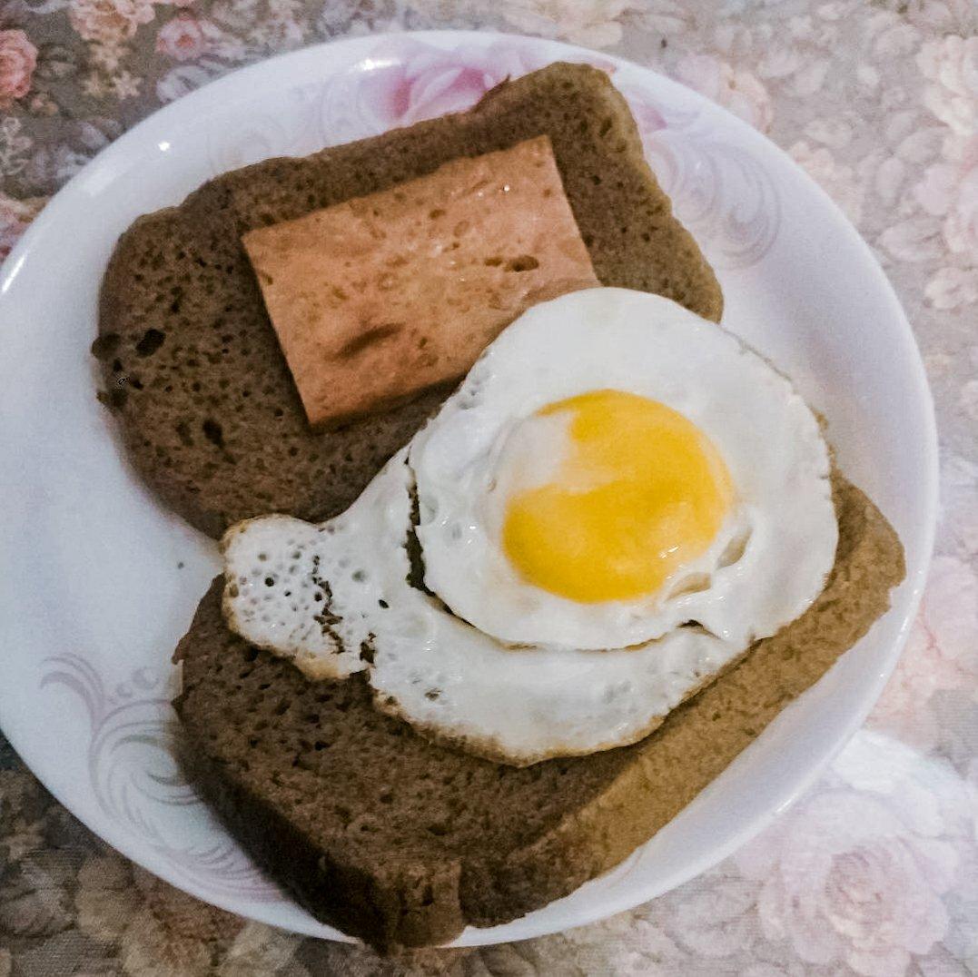 煎蛋(太阳蛋的做法）