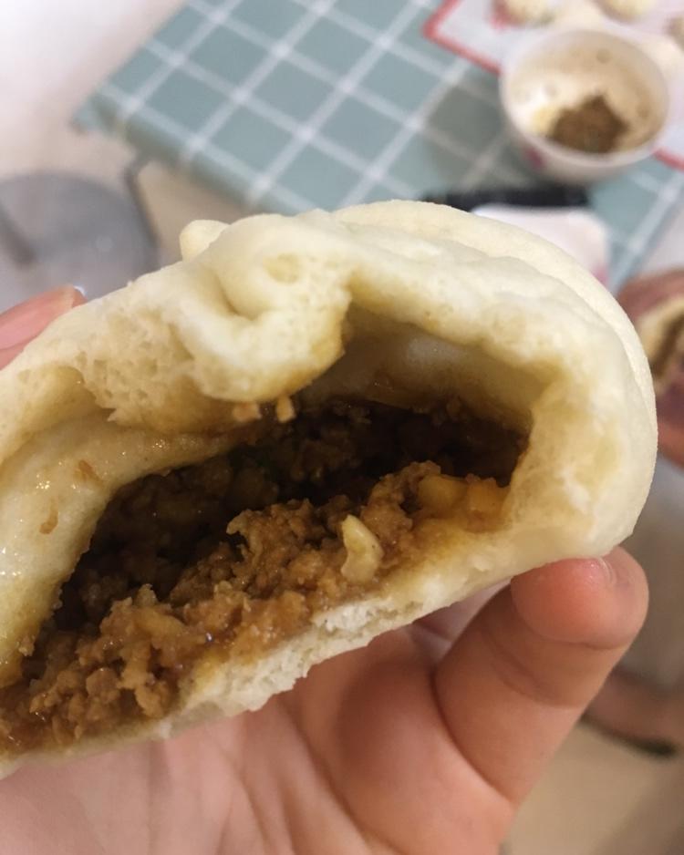 酱肉包 哎呀 太香了！