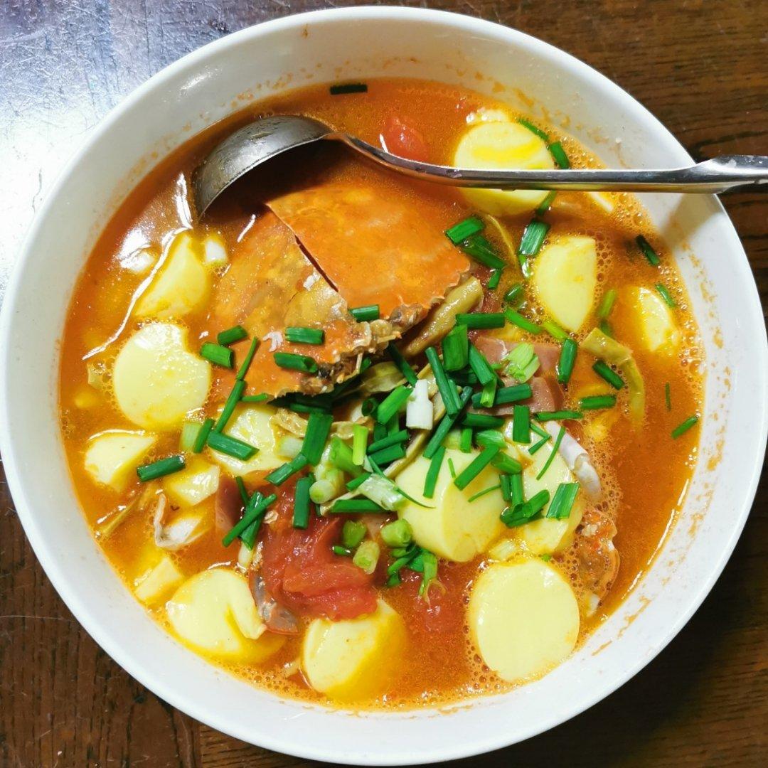蕃茄梭子蟹豆腐煲