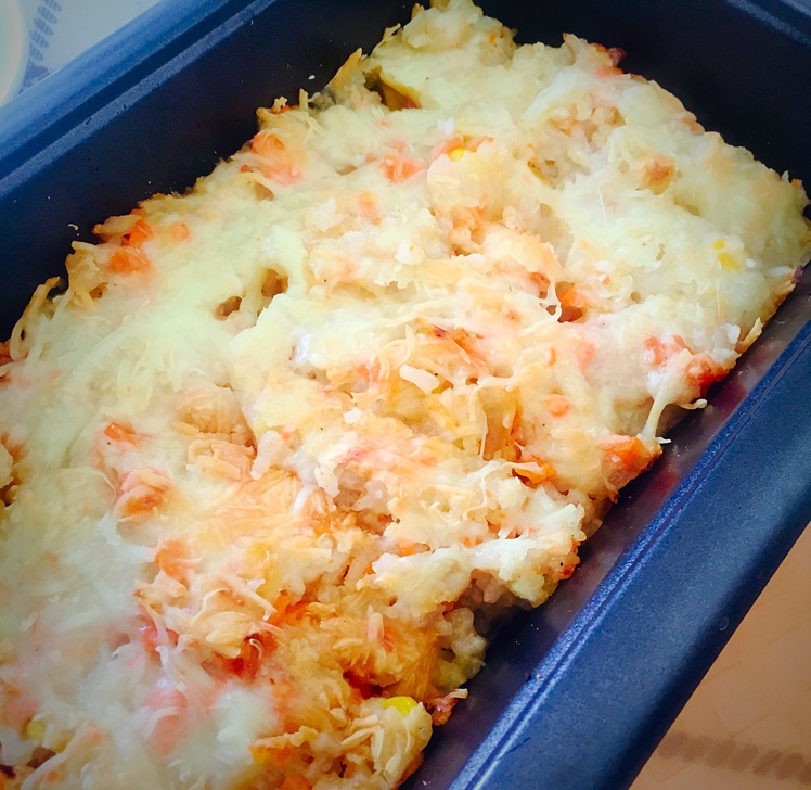 鲜虾培根芝士焗饭