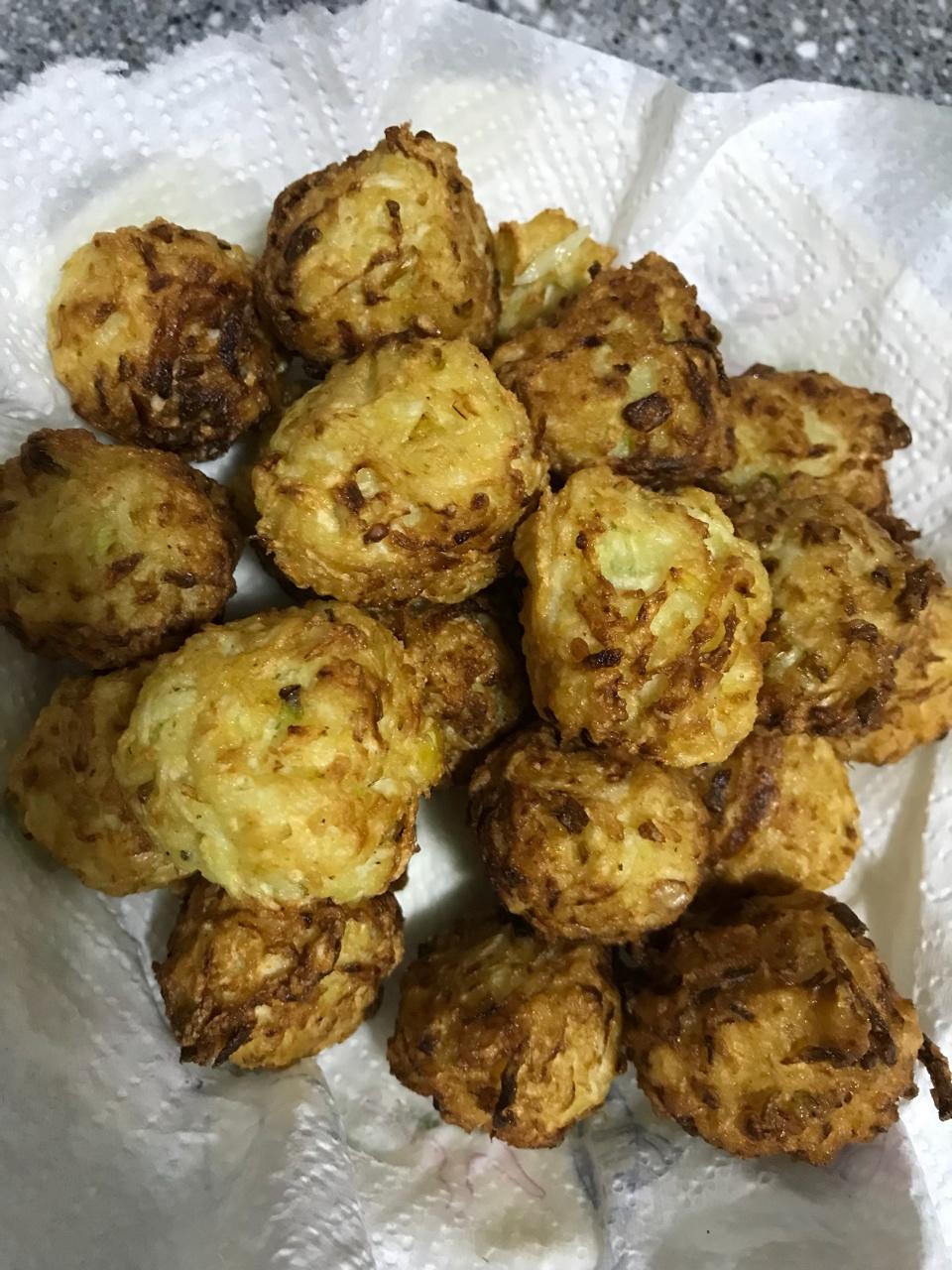 炸萝卜丸子