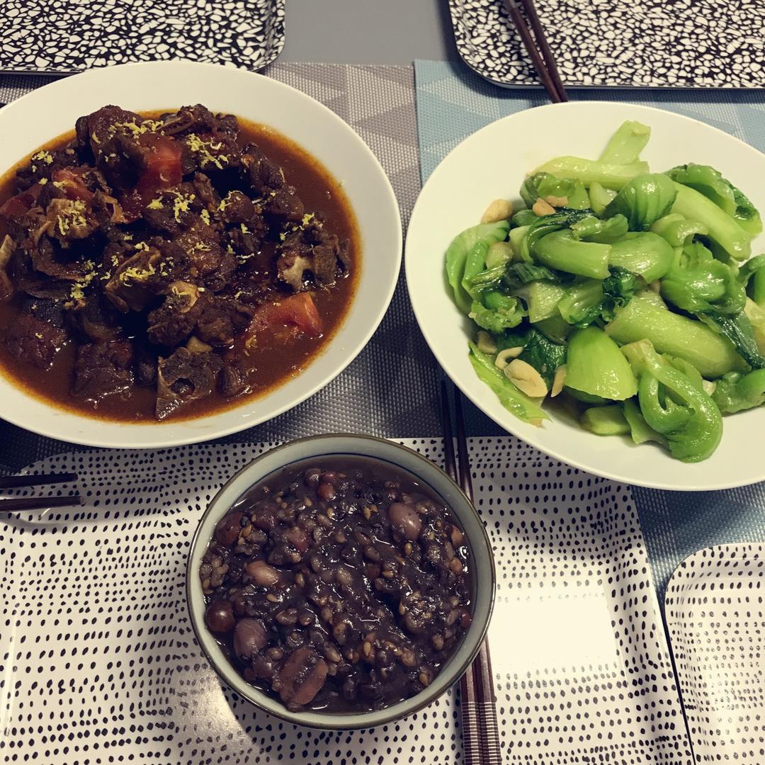 豆浆杂粮粥（别名：回归正轨粥）丨健康·三餐