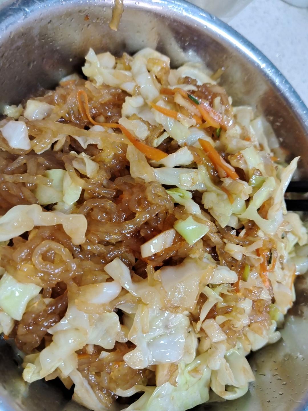 大厨教你“包菜炒粉条”不粘锅好吃的做法