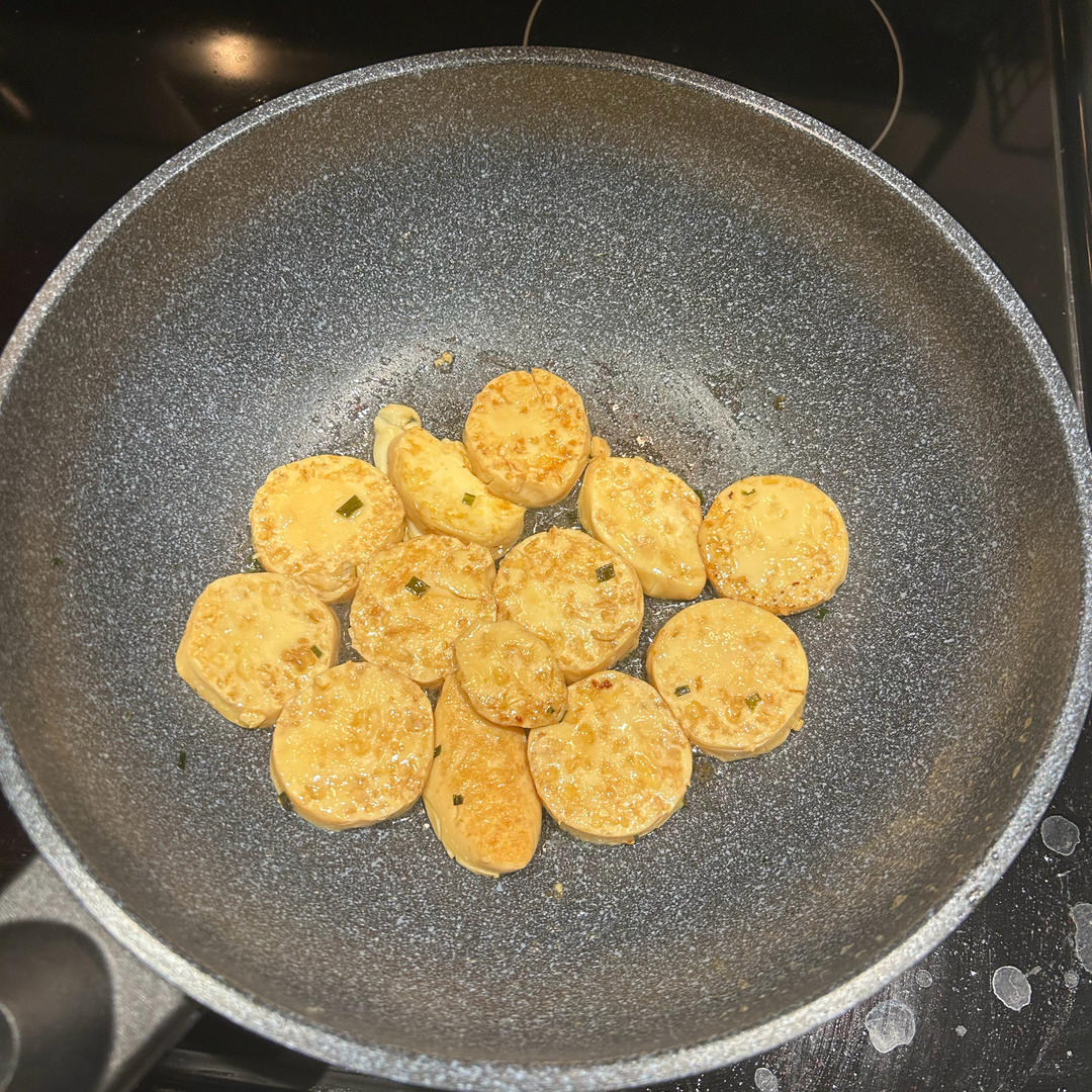 老人孩子都爱的——香煎日本豆腐