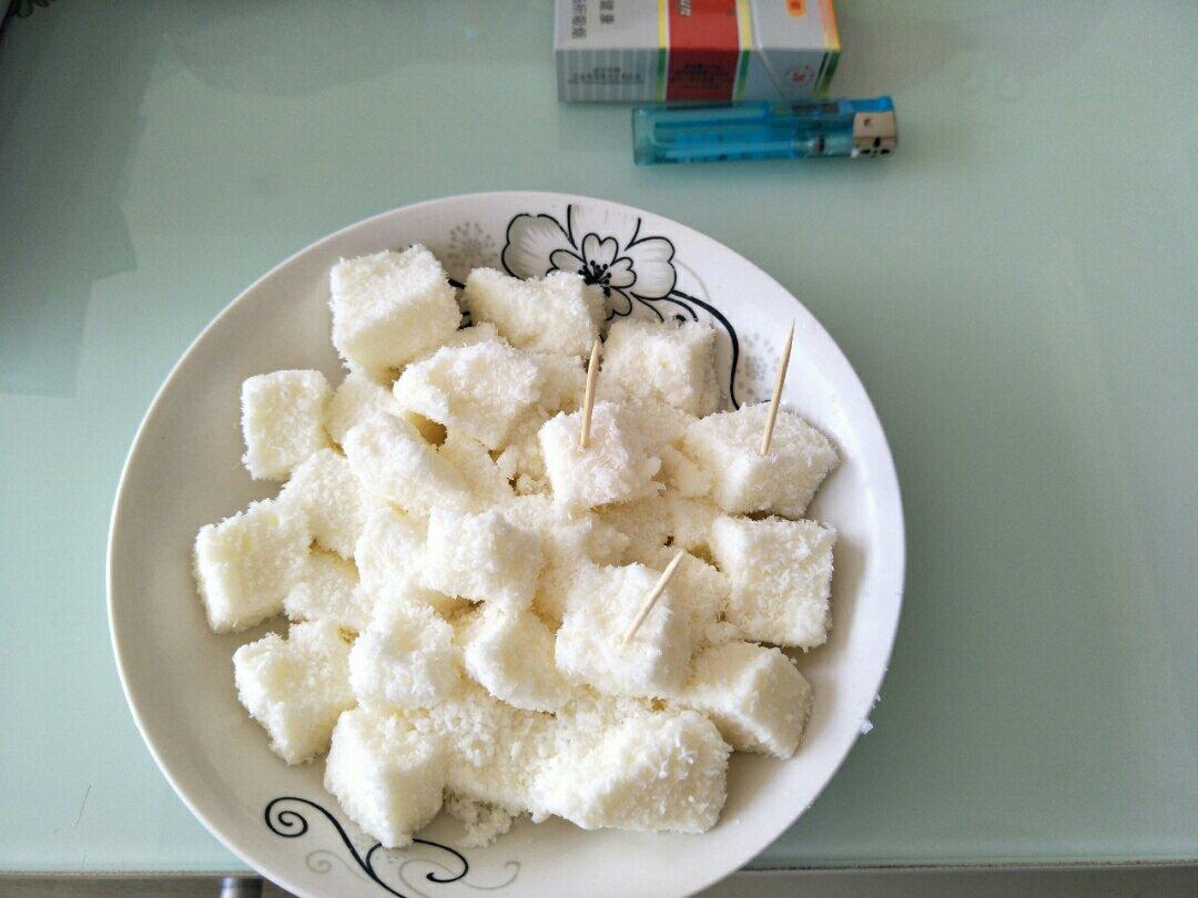 椰蓉牛奶小方