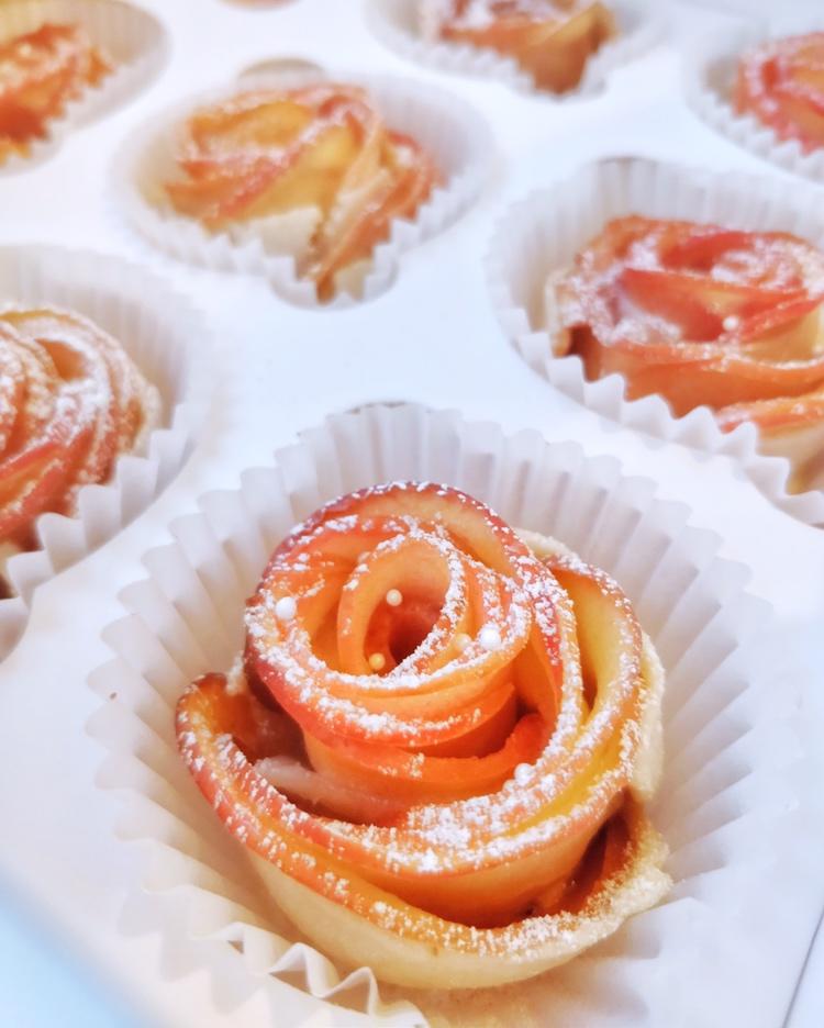 沉夕做的玫瑰花苹果派