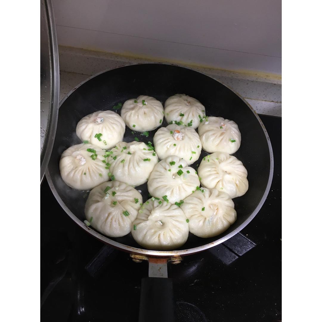鲜虾猪肉生煎包（一定要看视频哟~）