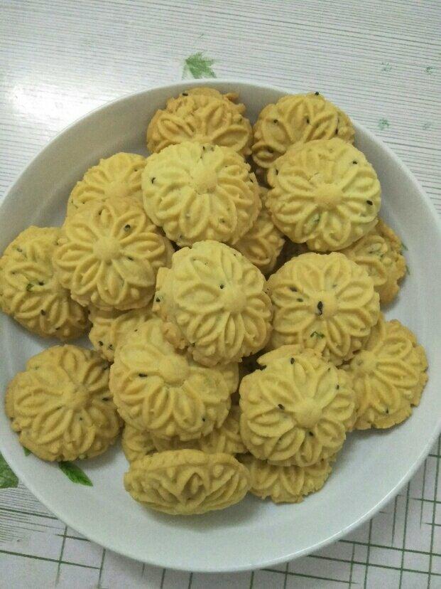 【葱味飘香的咸桃酥】