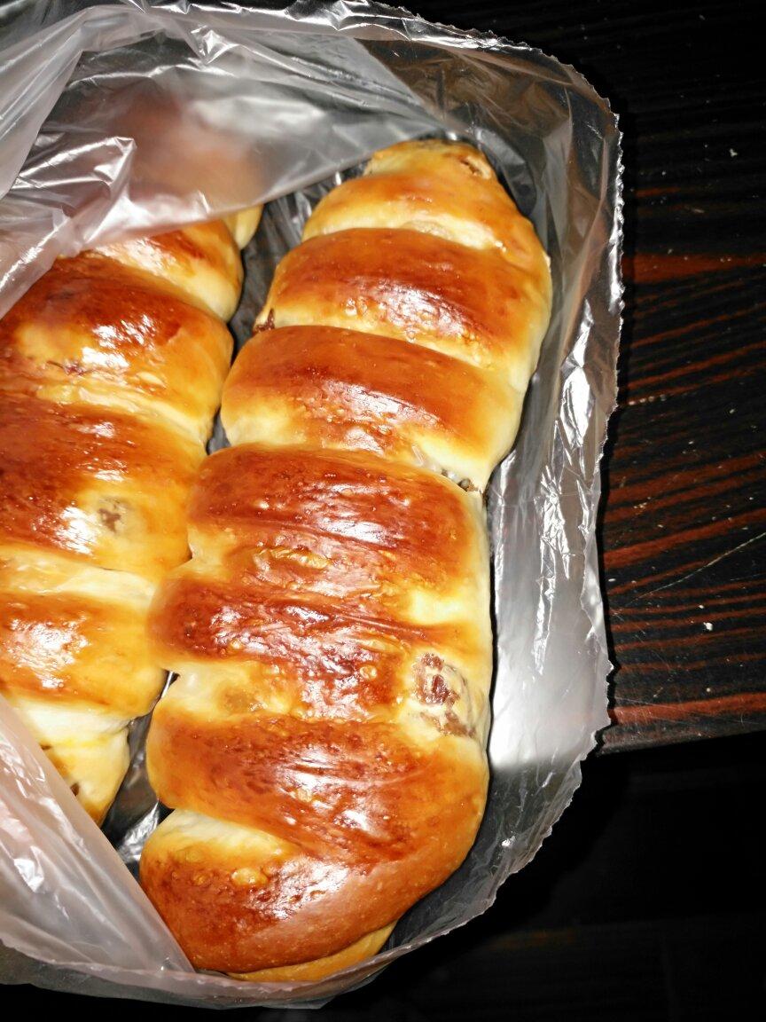 准备好葡萄干一起来做软软——Yolk葡萄卷