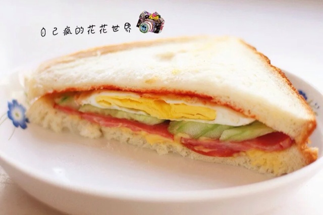 火腿芝士蛋三文治