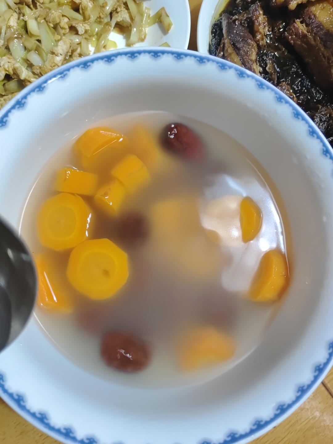 胡萝卜红枣汤