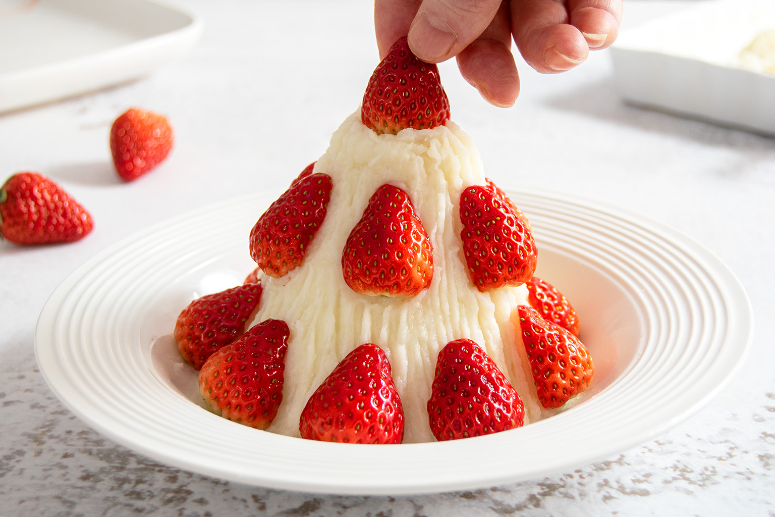 雪山草莓｜新春健康甜品的做法 步骤8