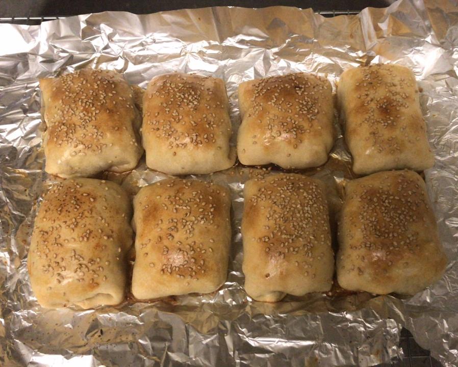 牛肉洋葱馅烤包子