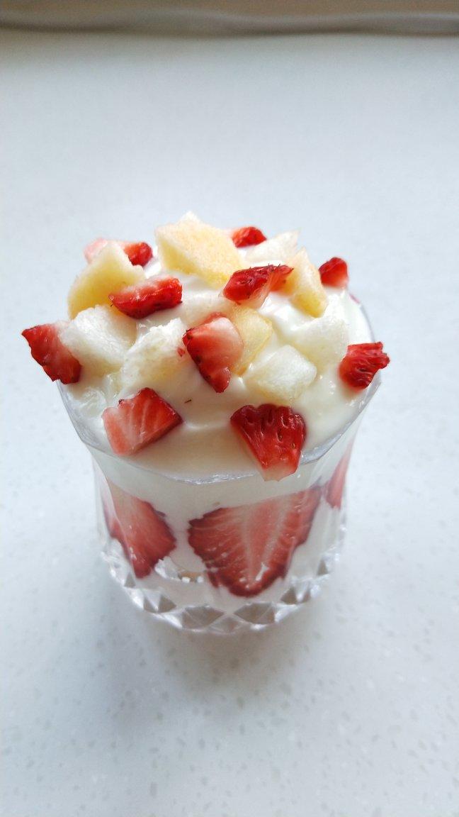 堂妈的酸奶水果捞