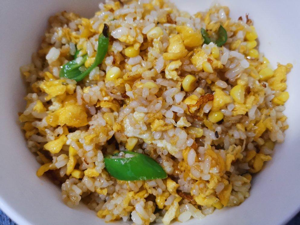厨师长教你“蛋炒饭”如何做才好吃，答案都在这里面！