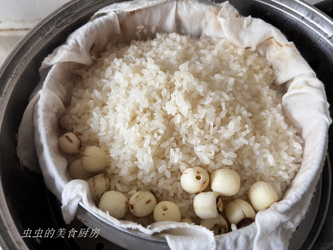 妈妈的菜：八宝糯米饭的做法 步骤2