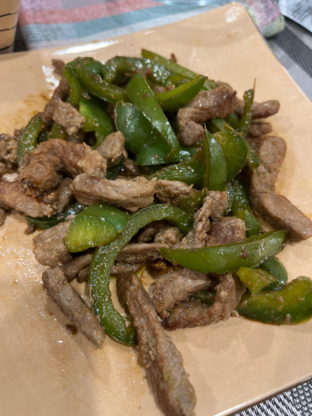 杭椒牛柳黑椒牛柳 终于找到炒出嫩牛肉的办法了 肉片肉丝都适用