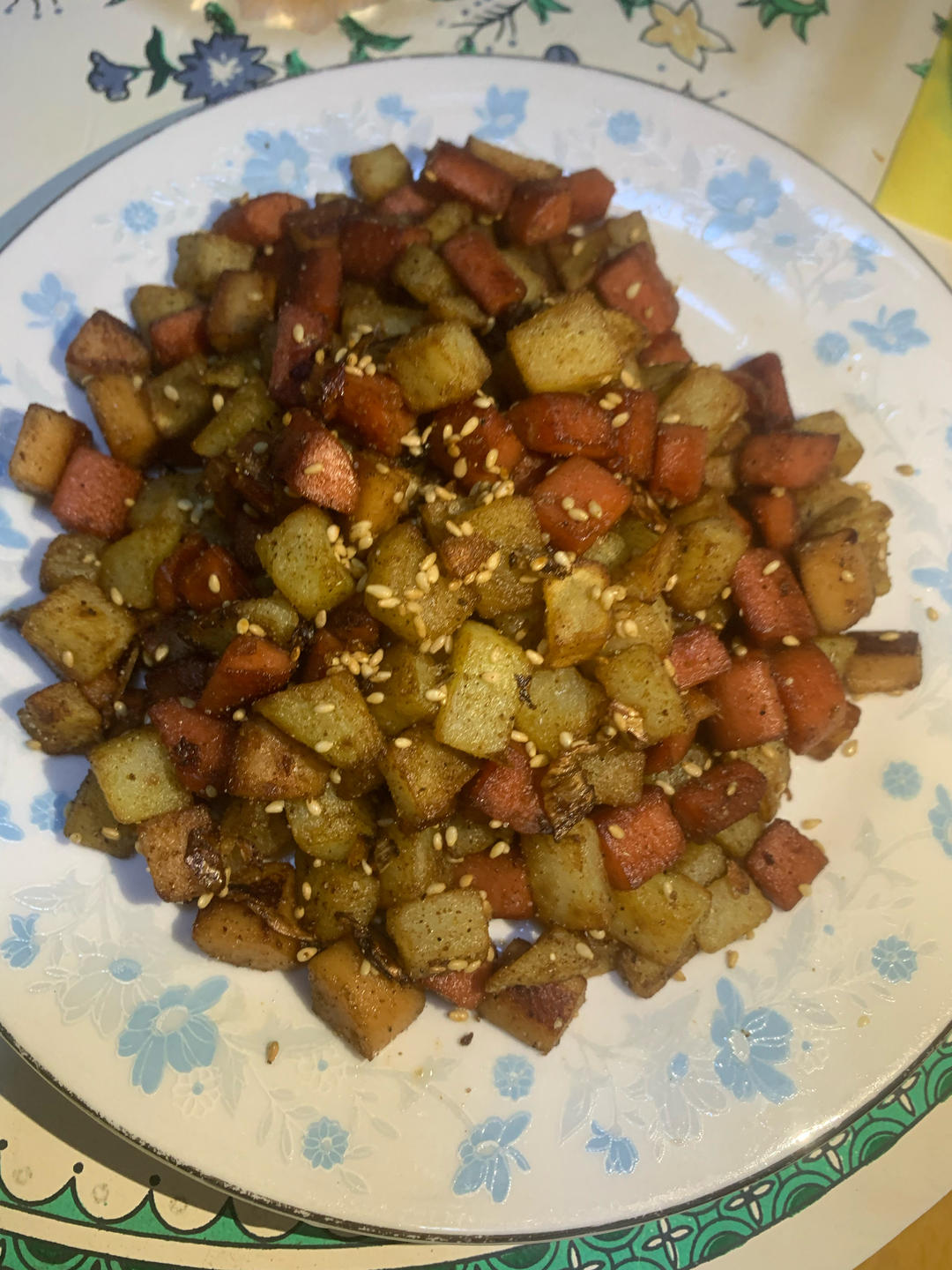 香辣孜然土豆火腿肠～秒杀烧烤店！！