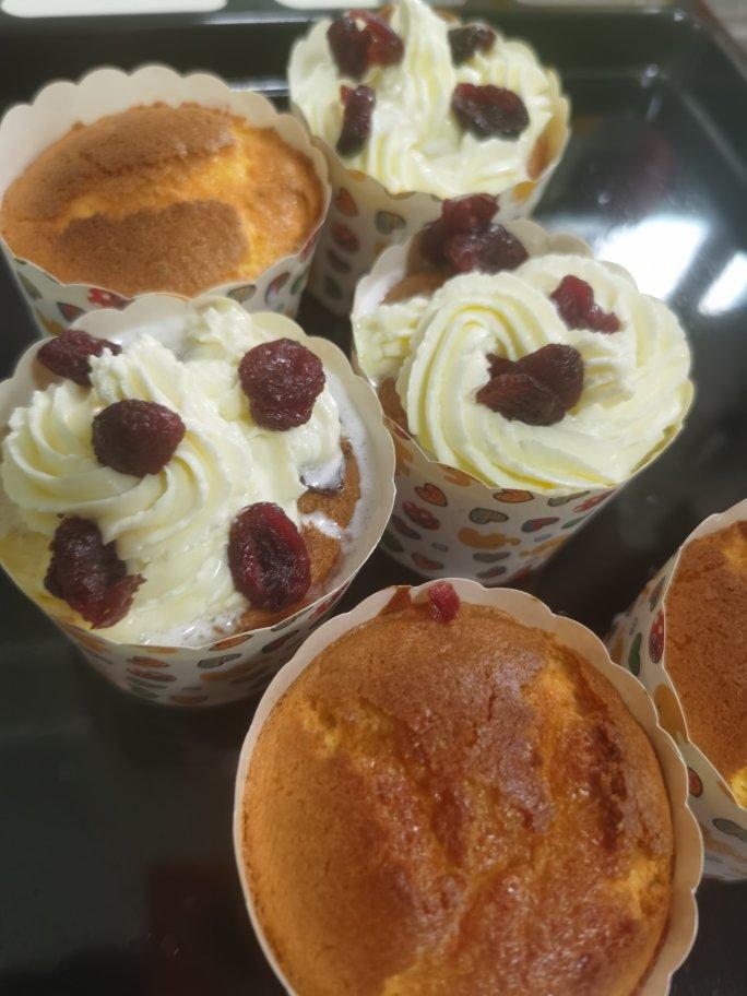 纸杯奶油小蛋糕🧁