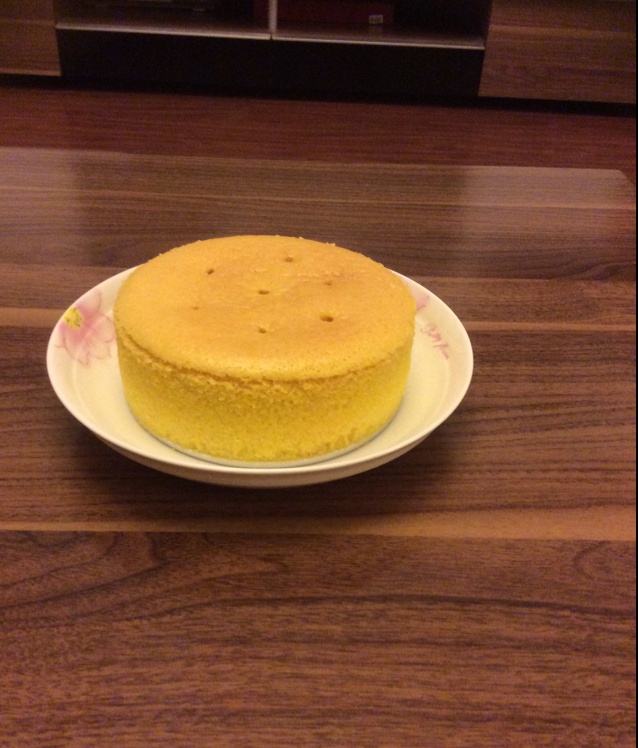 烤箱做蛋糕（戚风蛋糕的做法）