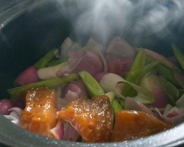 ㊙️家常菜‼️啫啫石斑鱼煲‼️年年有余