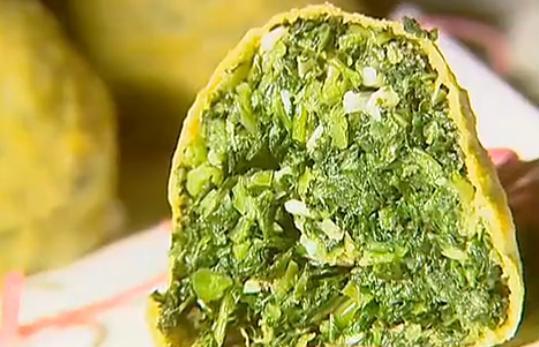 皮薄馅大的水晶菜团子的做法