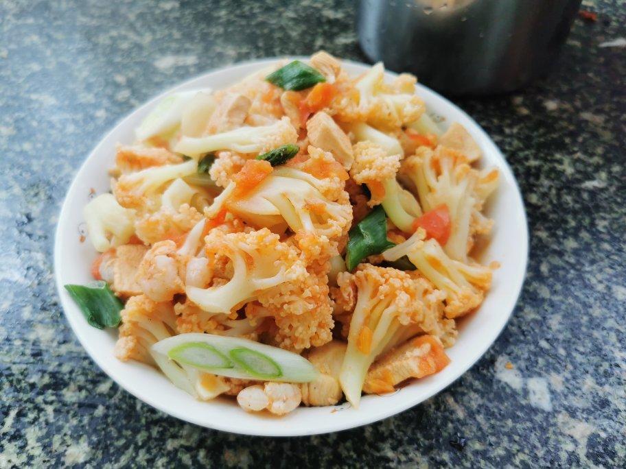 松花菜番茄炒虾仁