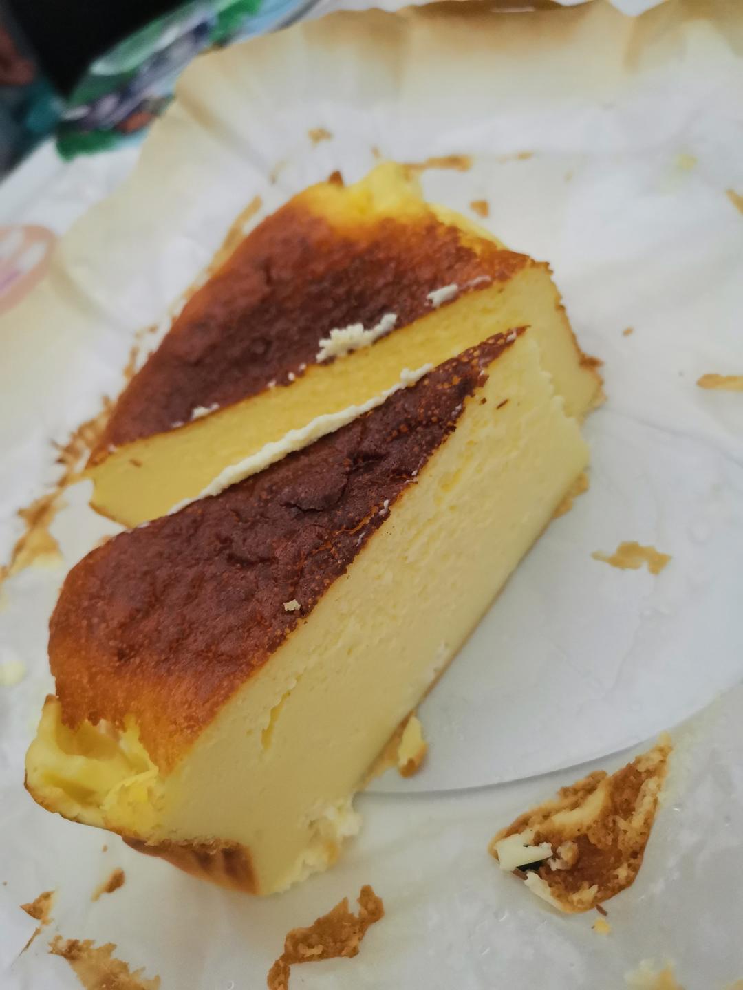 六寸酸奶版巴斯克芝士蛋糕【低卡也不影响美味】