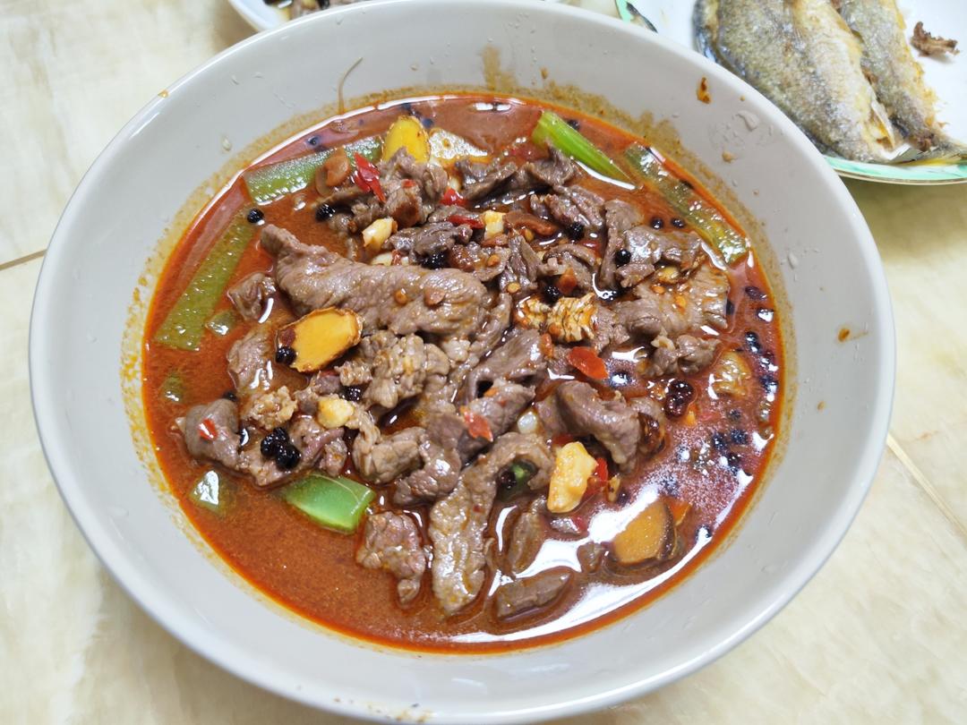 水煮牛肉 (正宗川味家常)