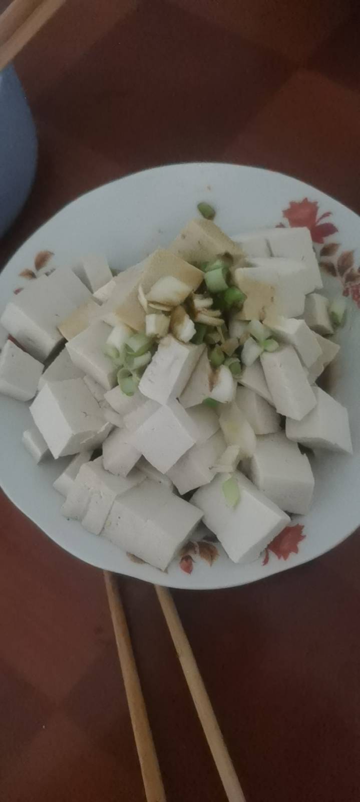 家庭版小葱拌豆腐😋