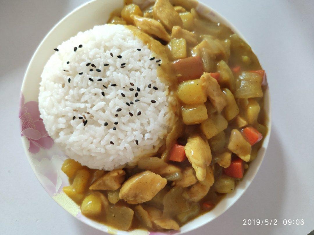 咖喱鸡肉饭