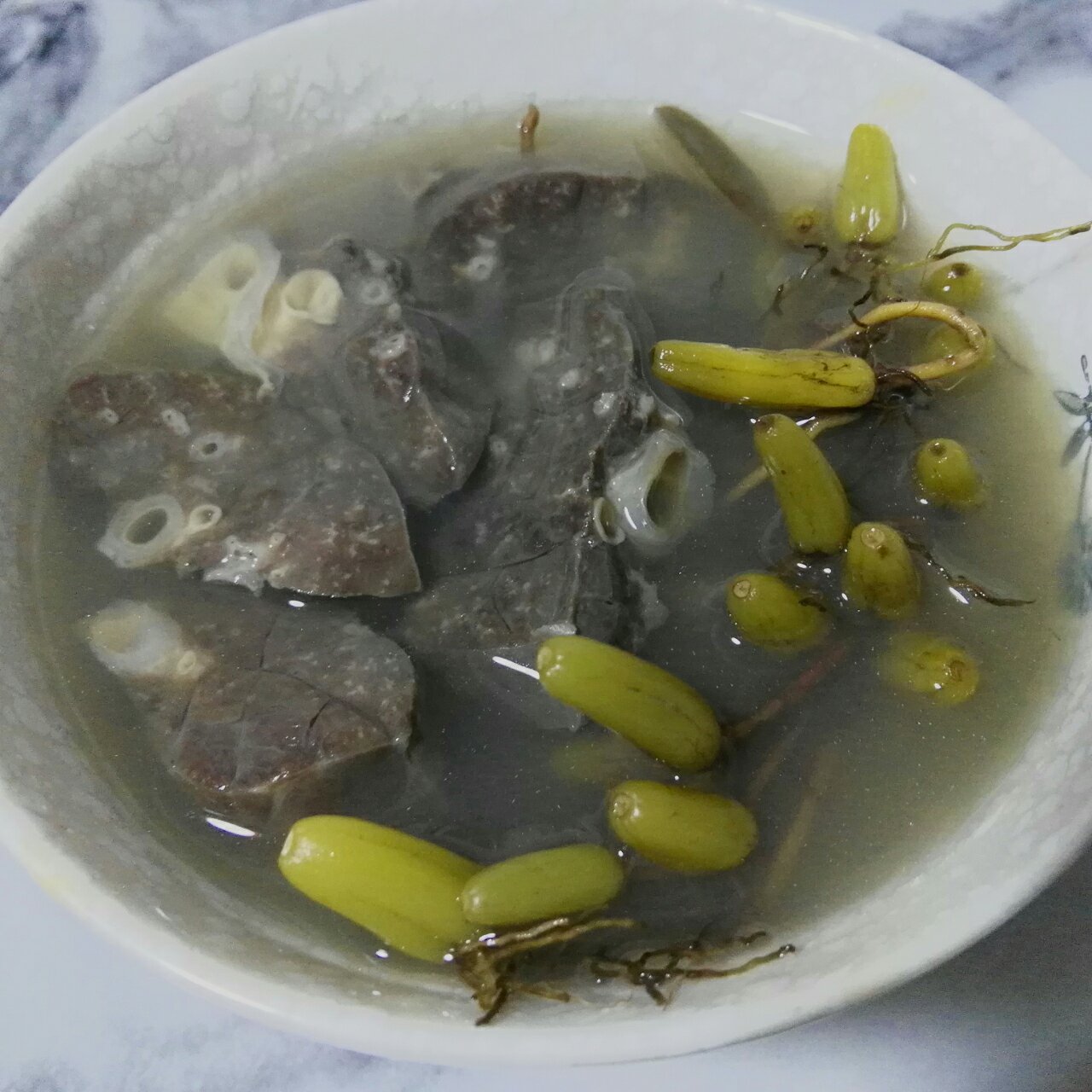 石橄榄猪肺汤的做法 步骤4
