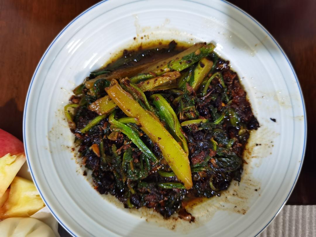 豆鼓鲮鱼油麦菜