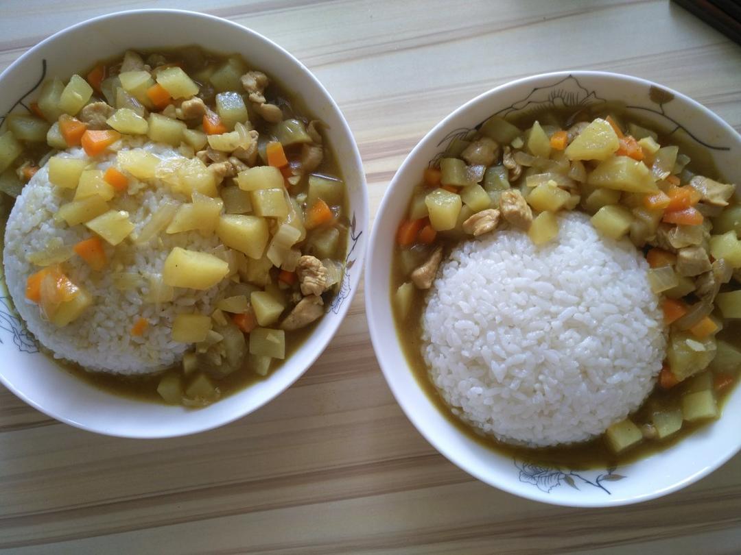 咖喱是鸡胸肉最好的归宿：简单易上手的咖喱鸡肉饭