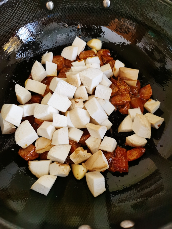 鸡胸肉和杏鲍菇是绝配，简单一炒，鲜香味美，好吃营养又低脂的做法 步骤8