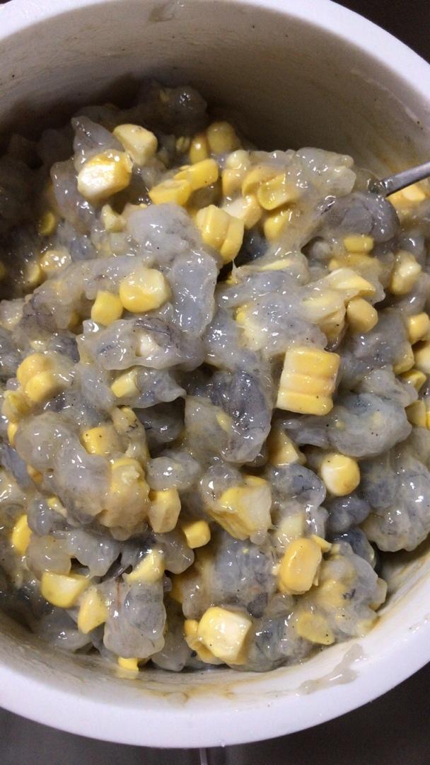 有颜值还健康的玉米虾饼，做法简单又好吃，一学就会