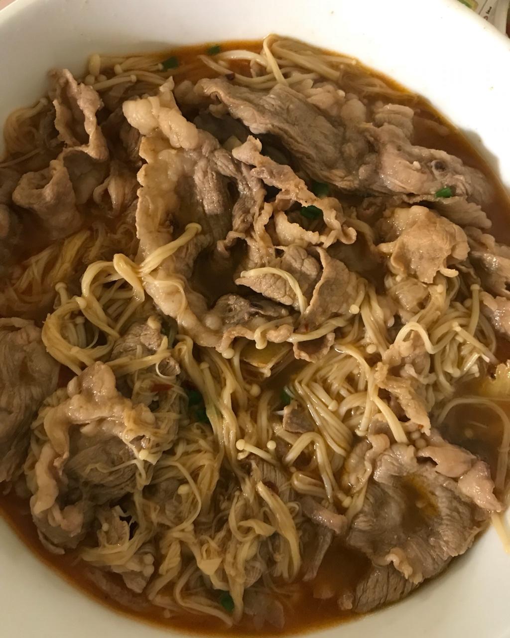 肥牛金针菇