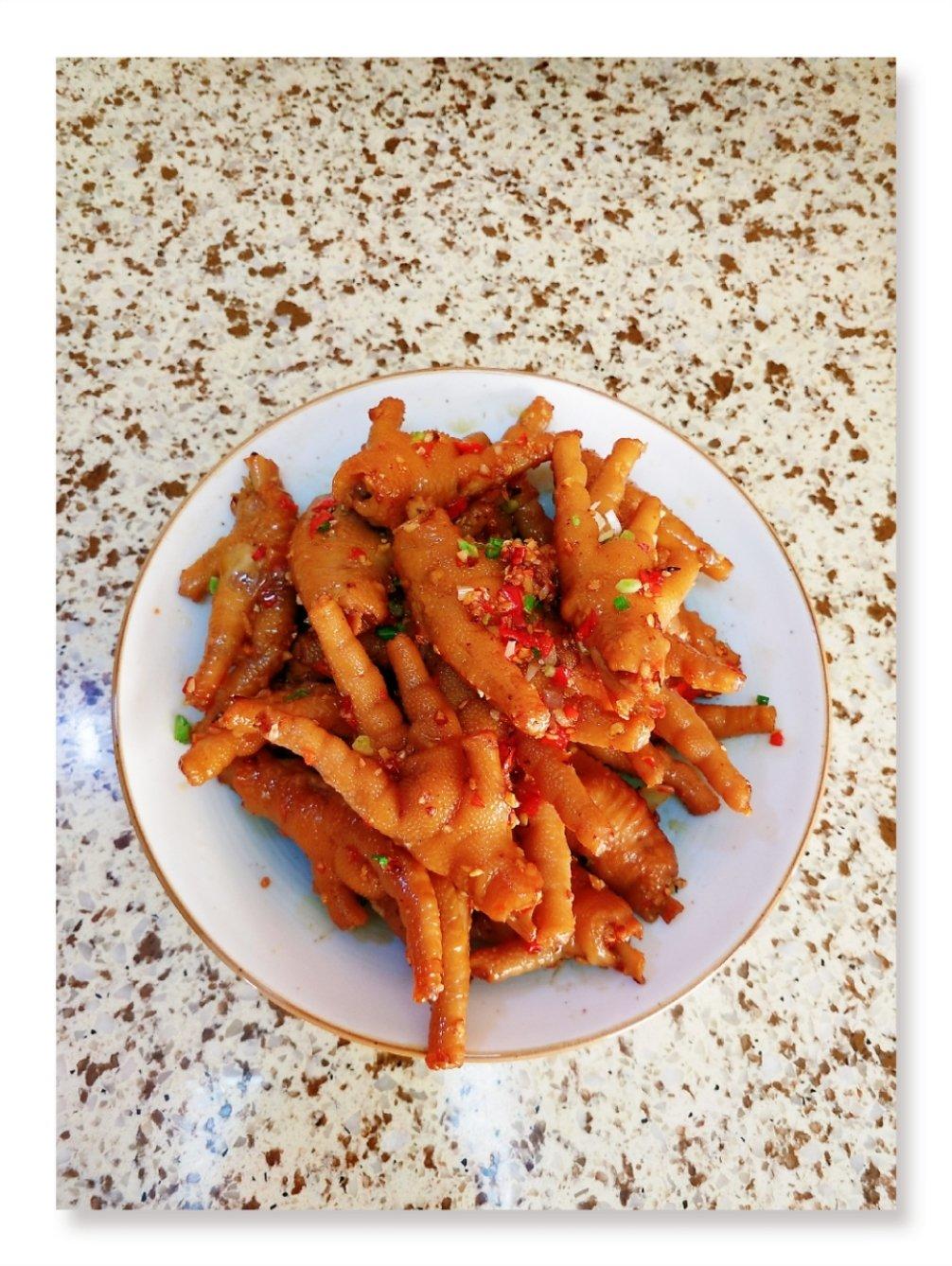 香辣卤鸡爪