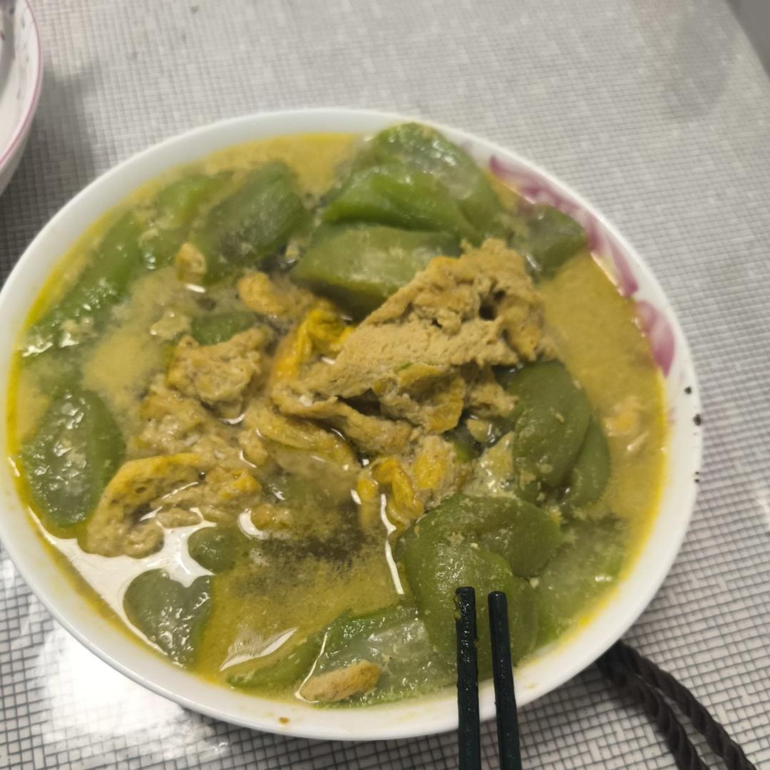 简单快手，五分钟搞定的丝瓜炒蛋