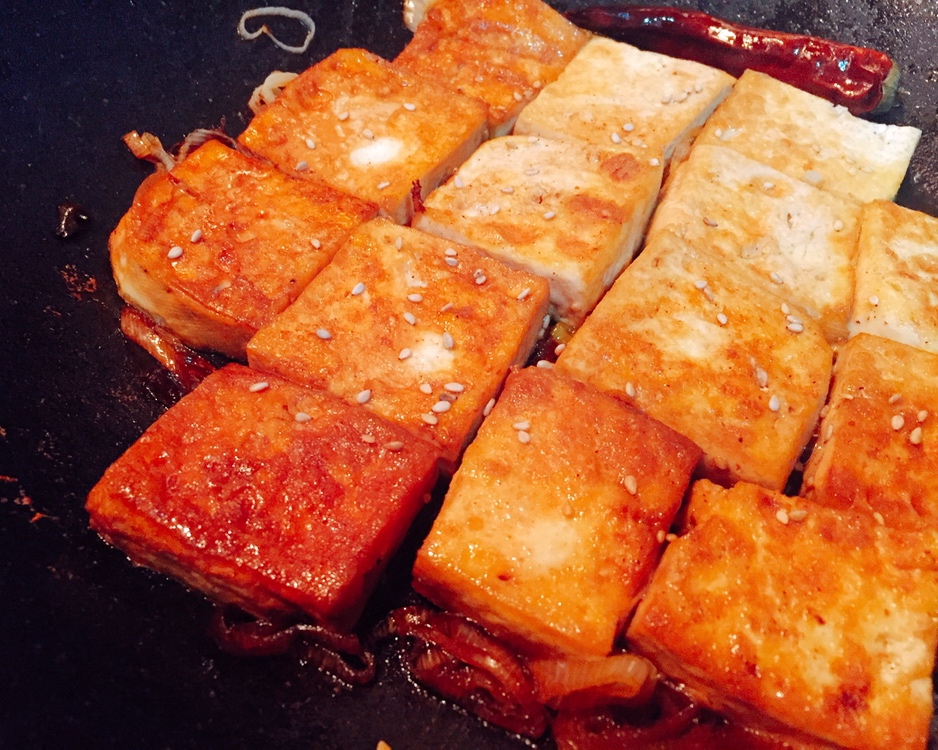 黄金煎豆腐（肉味素菜）的做法