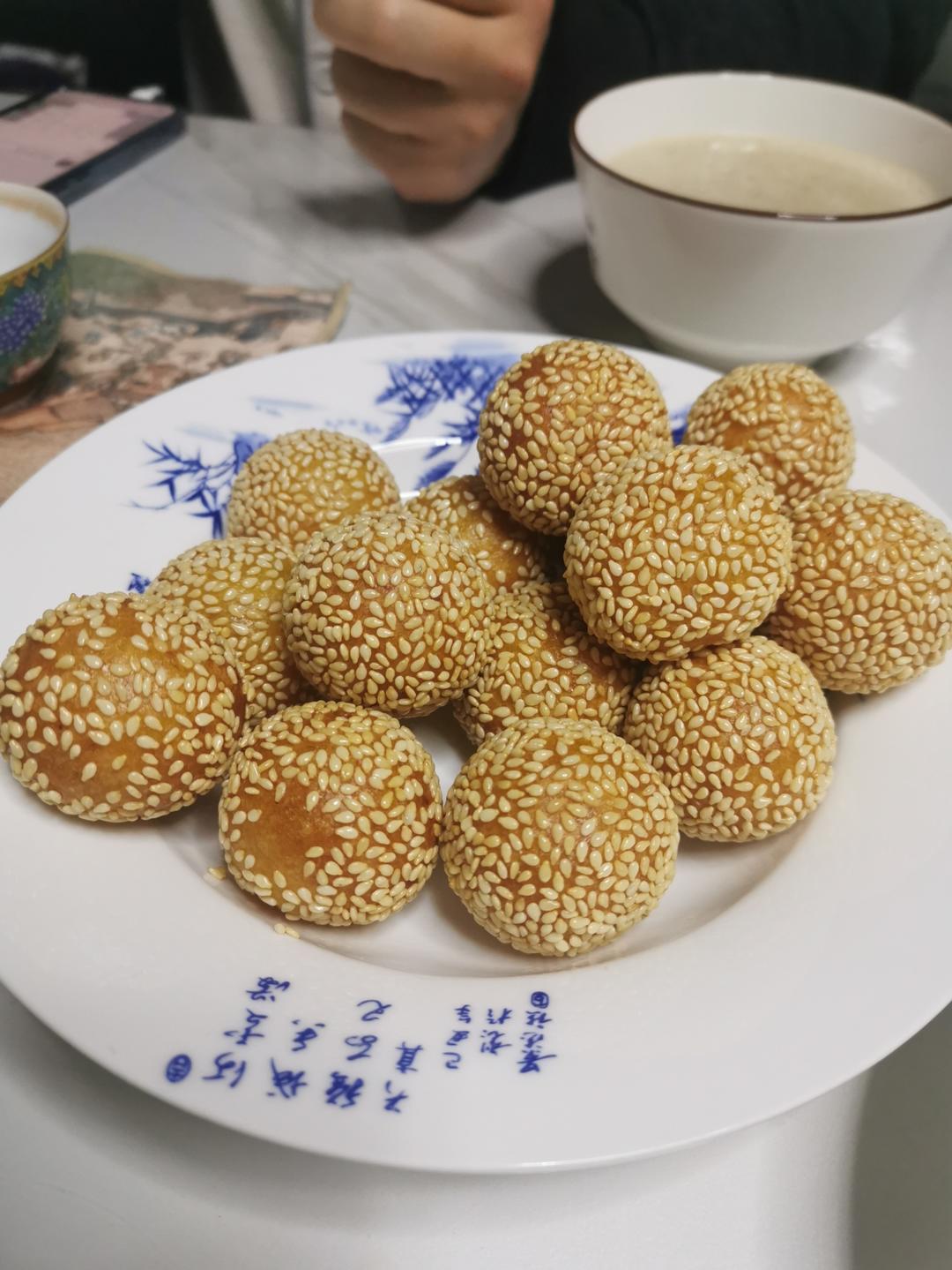 “南瓜芝麻球”聚餐必做小点心